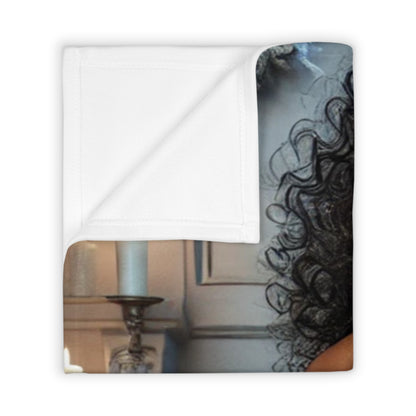 DELTA Woman Throw Blanket