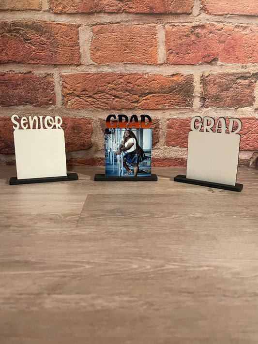 Mini Senior/Graduate Photo Sign